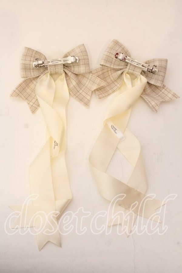 画像2: LOTUS ribbon / ツインテールリボンバレッタ  ベージュ ファー O-25-12-26-053-EL-ZA-IG-OS (2)