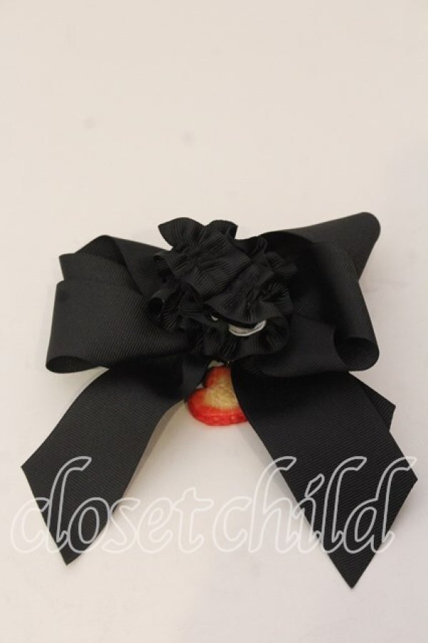 画像2: LOTUS ribbon / リボン ガーターリング  クロ×イチゴチャーム O-25-12-26-080-EL-AC-IG-OS (2)