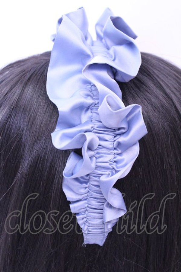 画像2: axes femme / サテンフリルカチューシャ  サックス O-25-12-26-1015-AX-AC-IG-OS (2)