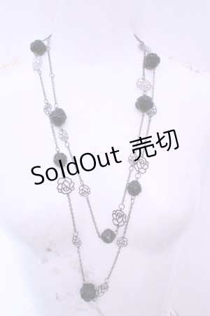 画像: BPN / ローズフレームビーズネックレス  ブラック×シルバー O-25-12-26-1004-GO-AC-IG-OS