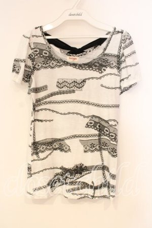 画像: Emily Temple cute / バックリボン付レースプリントカットソー  グレー O-25-12-29-040-ET-TO-OW-OS