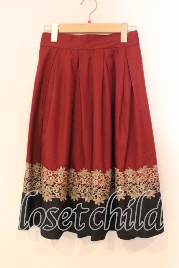 画像1: axes femme / バイカラーレース使いスカート  ワイン×クロ O-25-12-29-075-AX-SK-IG-OS (1)