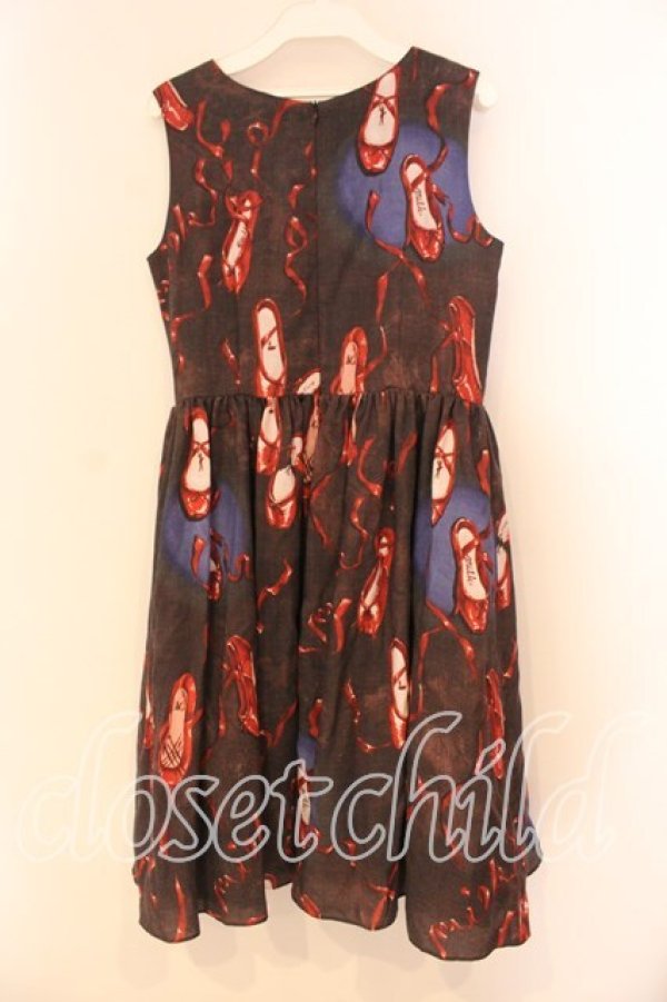 画像3: MILK / レッドシューズドレス  バックステージカラー O-25-12-29-089-ML-OP-OW-OS (3)