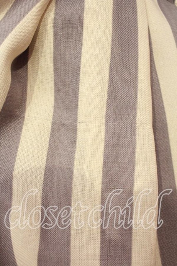 画像3: Emily Temple cute classic / うさぎチョコストライプワンピース  グレー O-25-12-29-010-ET-OP-OW-OS (3)