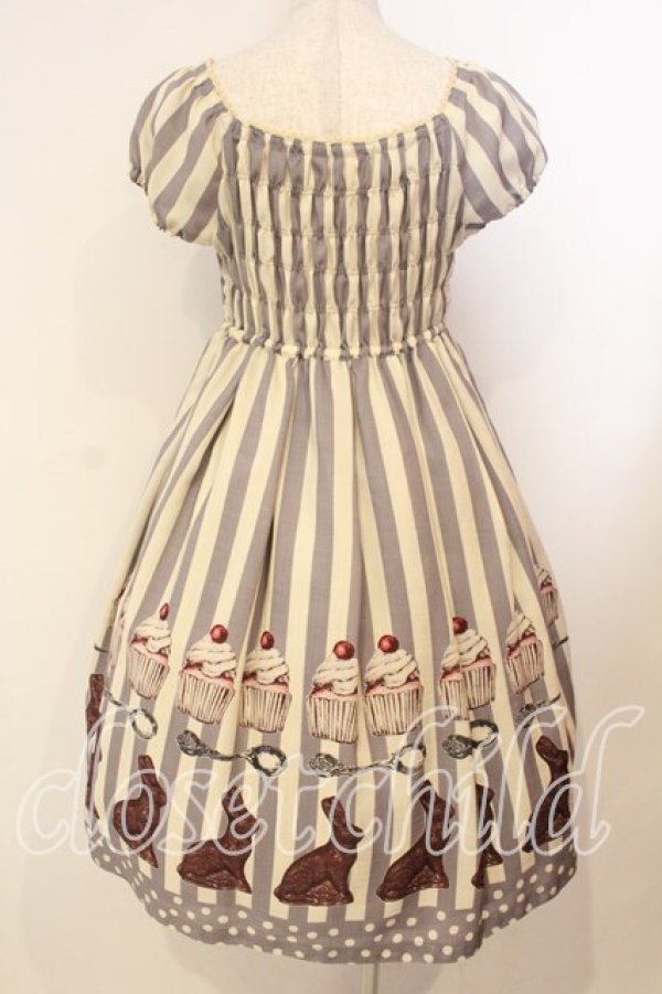 画像4: Emily Temple cute classic / うさぎチョコストライプワンピース  グレー O-25-12-29-010-ET-OP-OW-OS (4)