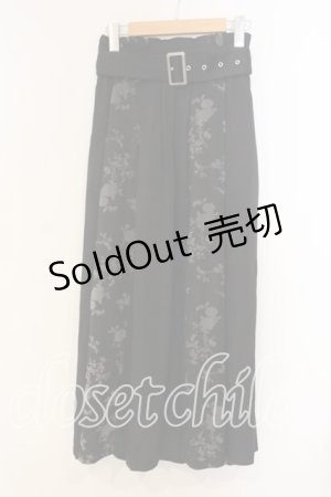 画像: axes femme / フラワーフロッキー切替スカート F クロ O-25-12-30-099-AX-SK-OW-OS