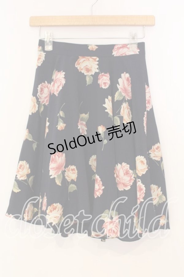 画像1: MILK / ローズプリントフレアースカート  ネイビー O-25-12-30-020-ML-SK-IG-OS (1)