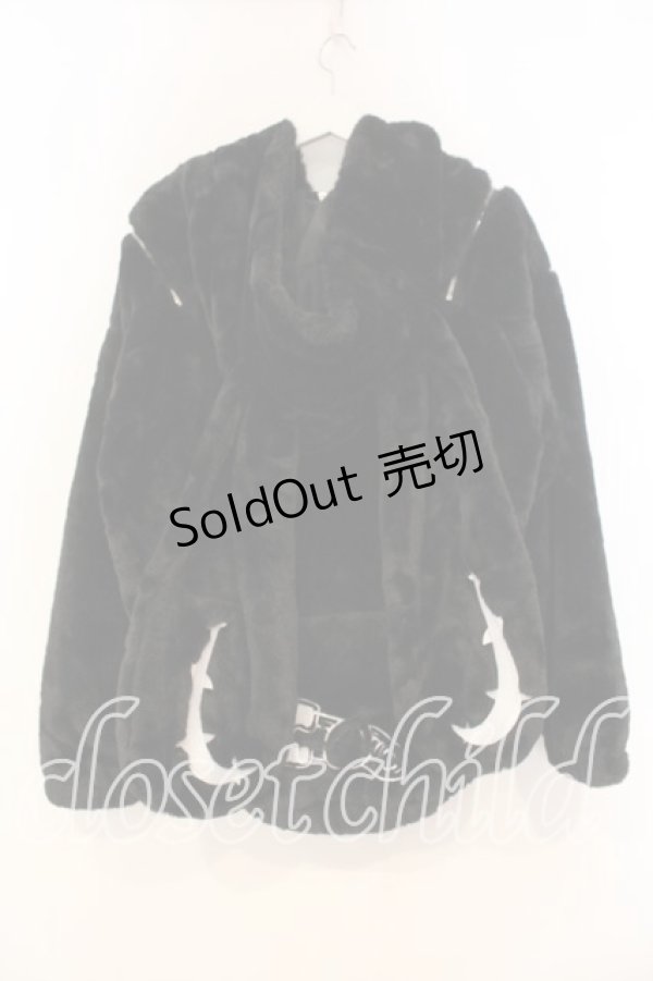 画像4: NieR CLOTHING / 超ふわもこ うさ耳2WAY OFF-SHOULDER OUTER アウター  ブラック O-26-01-08-043-PU-CO-IG-OS (4)