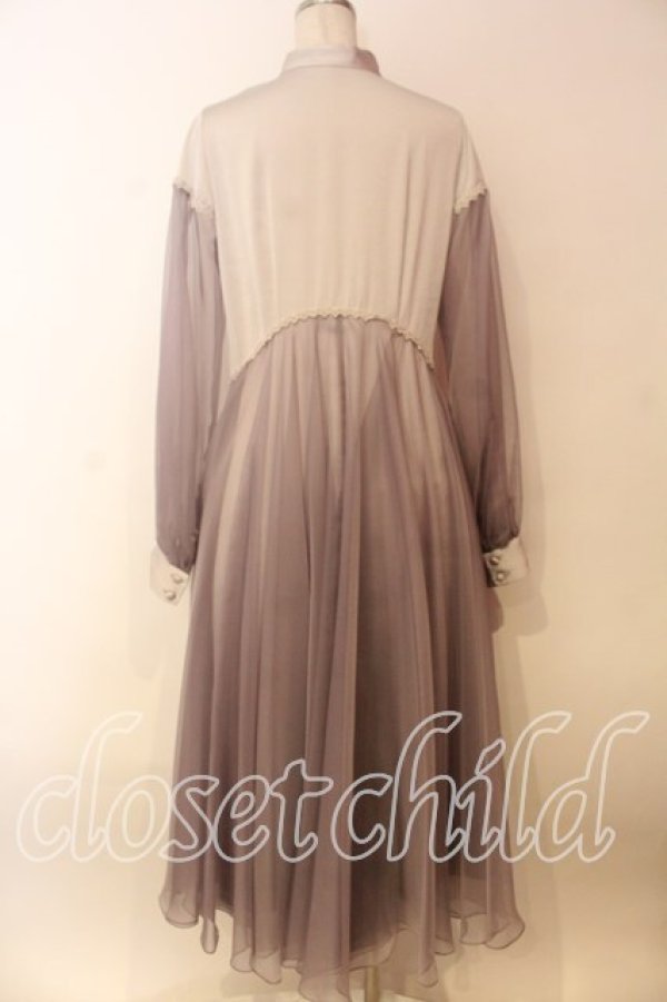 画像5: abilletage / Dorothy バックフレアワンピース  ラベンダーグレー O-26-01-08-008-GO-OP-IG-OS (5)