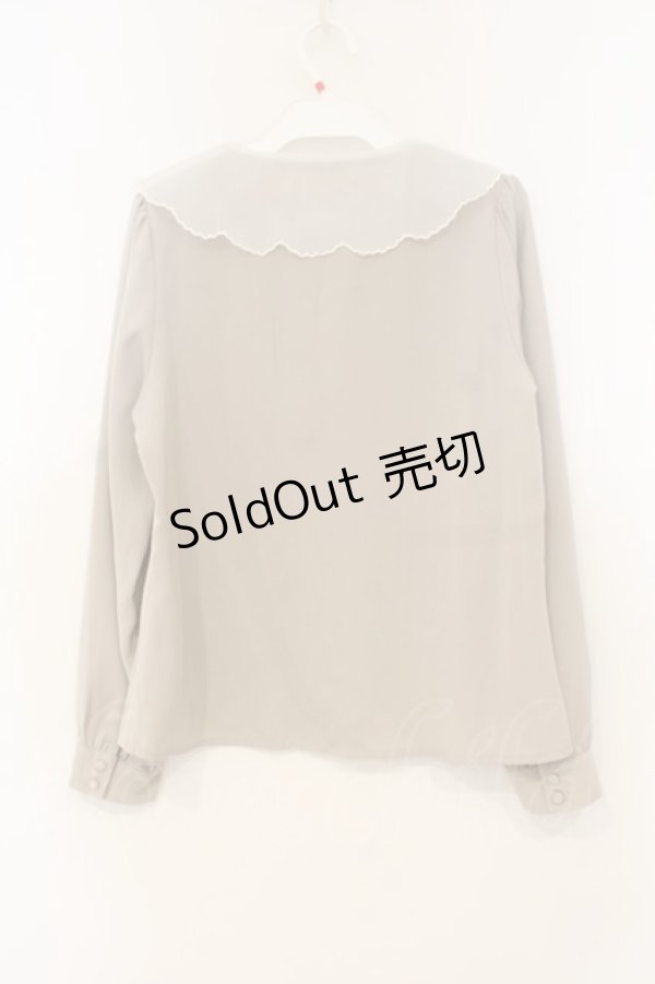 画像2: Fi.n.t / フランネルフラワー刺繍ビッグカラーブラウス  ベージュ O-26-01-10-040-CA-BL-IG-ZT537 (2)