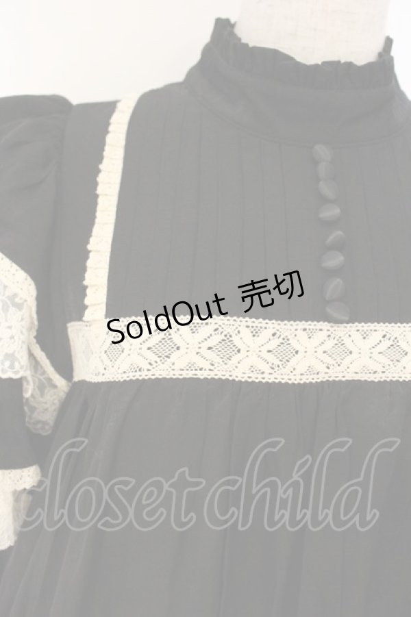 画像2: 星箱works / リリアンヌ姉妹 ロング丈ワンピース  クロ O-26-01-10-061-PU-OP-YM-OS (2)