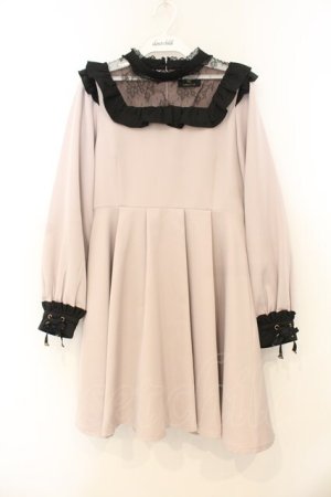 画像: Rojita / ブローチ付きデコルテレースワンピース F ピンク O-26-01-10-079-LO-OP-OW-ZY