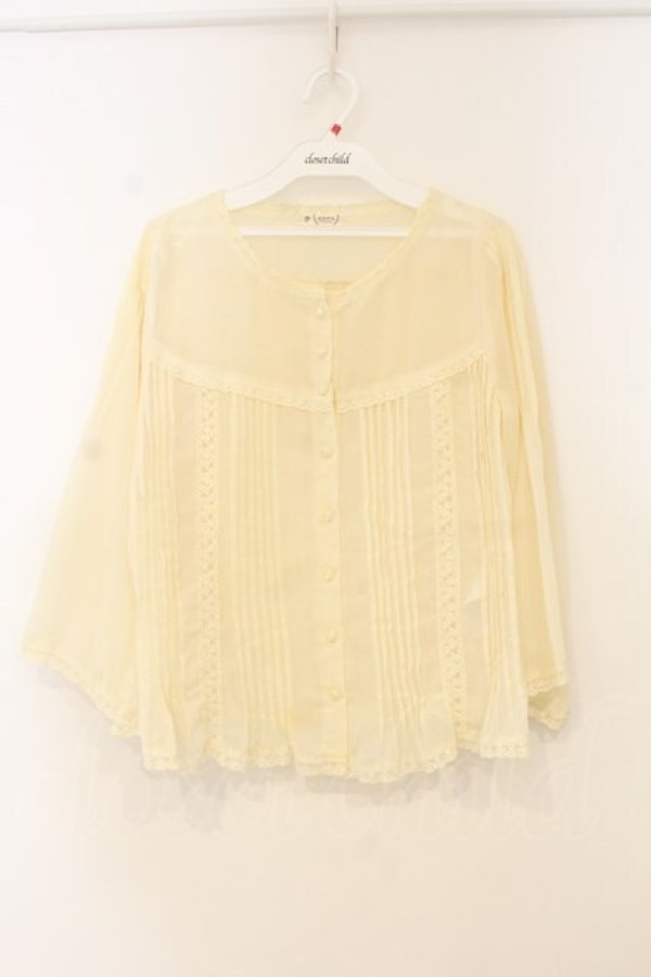 画像1: axes femme / ピンタックブラウス  アイボリー O-26-01-10-088-AX-BL-IG-OS (1)