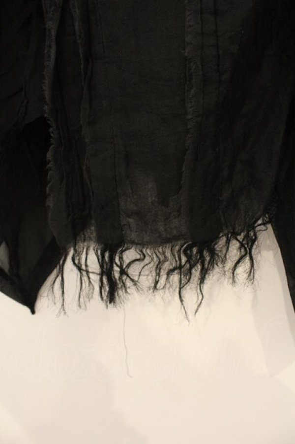 画像4: NAOTO SEVEN / 異素材バッククロスカーディガン  ブラック O-26-01-10-026-HN-TO-OW-OS (4)