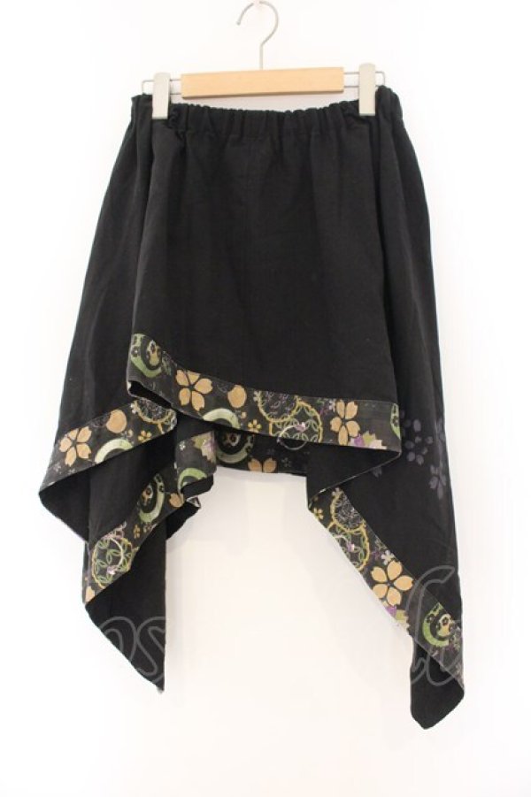 画像1: gouk / 和柄変形スカート  ブラック O-26-01-12-073-GO-SK-OW-OS (1)