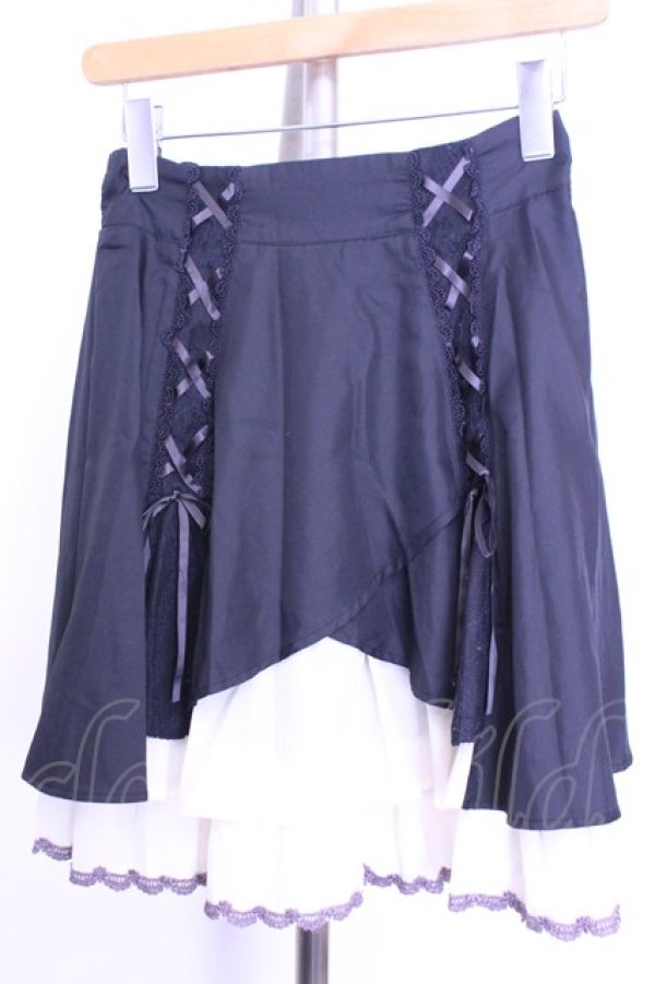 画像1: axes femme / ダブルレースアップスリットスカート  クロ×アイボリー O-26-01-12-2054-AX-SK-IG-OS (1)