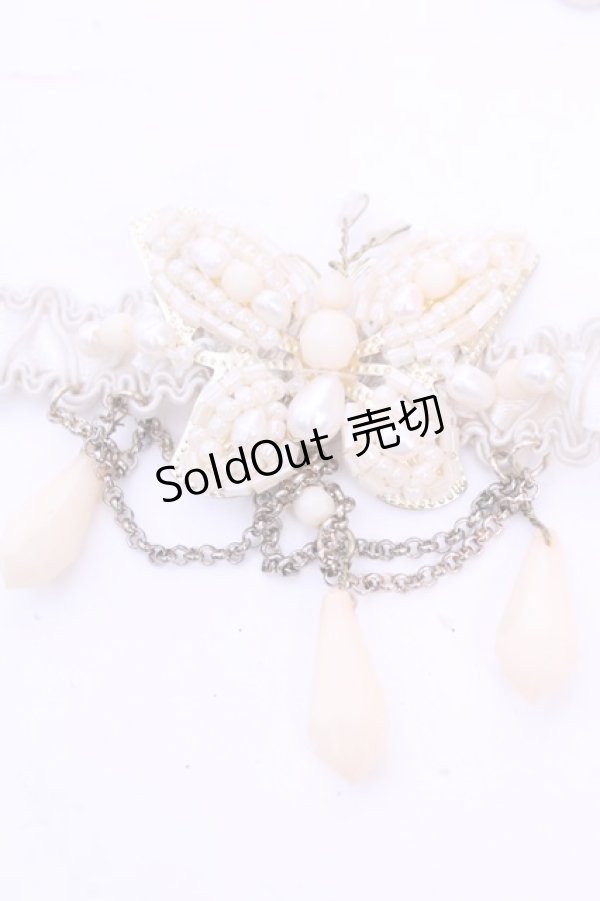 画像1: axes femme / バタフライモチーフチョーカー  アイボリー O-26-01-12-2067-AX-AC-OW-ZT012-F002 (1)