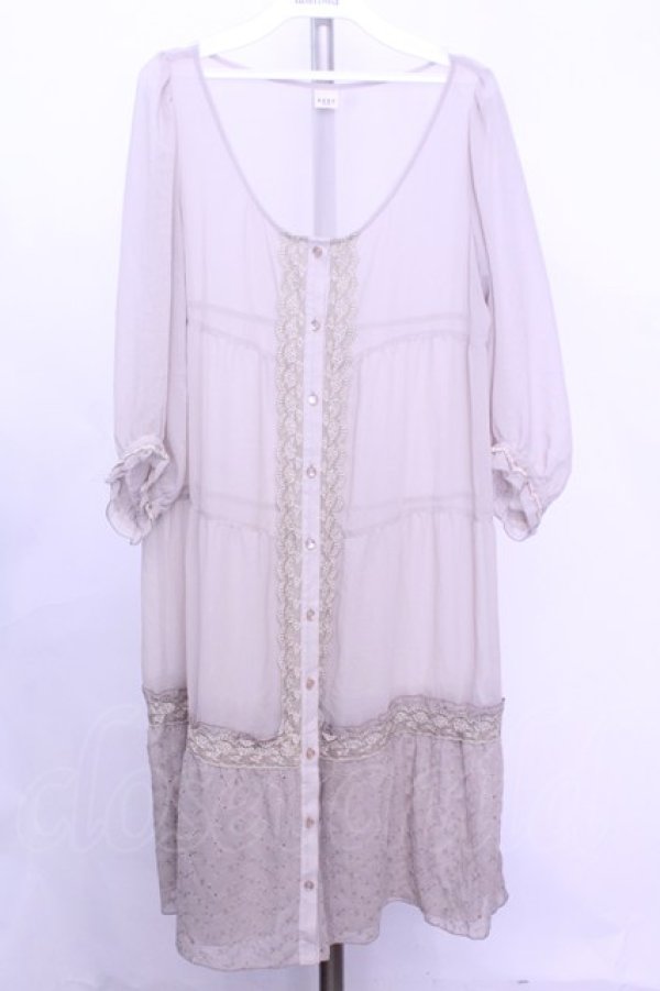 画像1: axes femme / 裾刺繍シフォンワンピース  ベージュ O-26-01-12-2026-AX-OP-IG-OS (1)