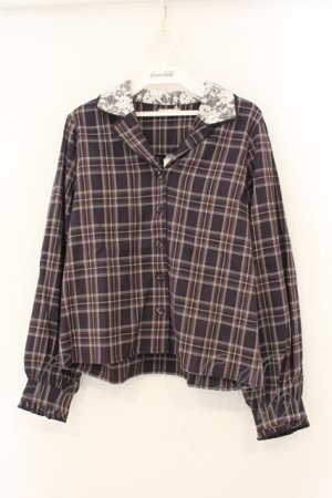 画像: axes femme POETIQUE / 襟レース使いチェックブラウス  パープル O-26-01-12-023-AX-BL-IG-OS