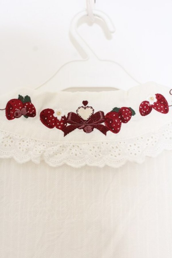 画像4: Amavel / Strawberry Basketコットンブラウス  シロ O-26-01-13-041-CA-BL-IG-OS (4)