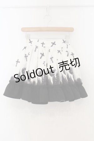 画像: Jamieエーエヌケー / ゴシックキャッスルプリントスカート  シロ×クロ O-26-01-13-062-0-SK-IG-OS