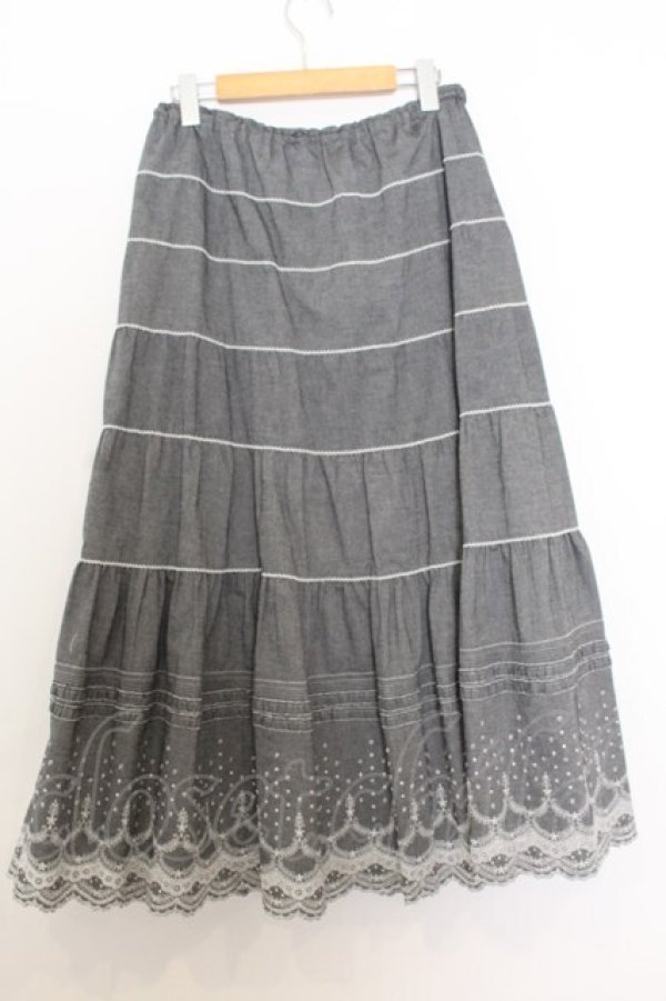 画像3: PINK HOUSE / 裾刺繍スカート  グレー O-26-01-14-046-LO-SK-IG-OS (3)