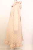 画像3: PINK HOUSE / フリルフード付きキルティングロングコート  ピンク O-26-01-14-002-LO-CO-IG-OS (3)