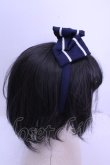 画像3: metamorphose / セーラーリボンカチューシャ（チャーム付き）  ネイビー O-26-01-15-1030-ME-AC-IG-OS (3)