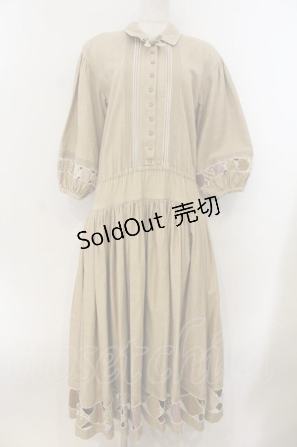 画像1: PINK HOUSE / 裾パッチワークワンピース  ベージュ O-26-01-15-113-LO-OP-IG-OS (1)