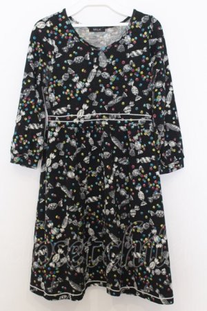 画像: MILK / シュガープラムカットワンピース  ブラック O-26-01-15-016-ML-OP-OW-ZT0118N