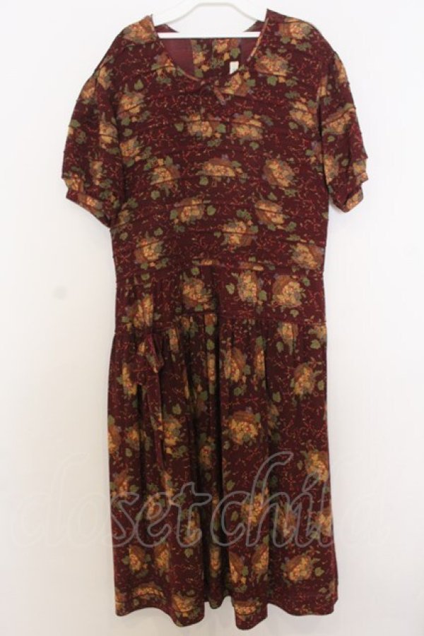 画像1: KANEKO ISAO / フルーツかご柄たくし上げワンピース  ワイン O-26-01-15-022-EL-OP-IG-OS (1)