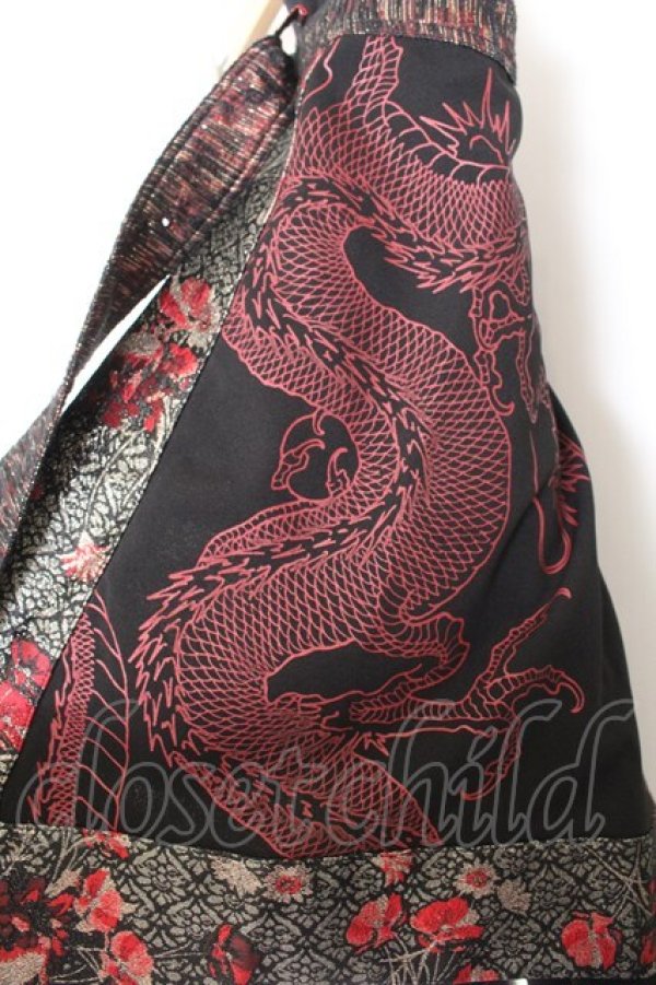 画像2: Qutie Frash / ラップ付きサルエルパンツ  ブラック×レッド O-26-01-16-043-QU-PA-IG-OS (2)