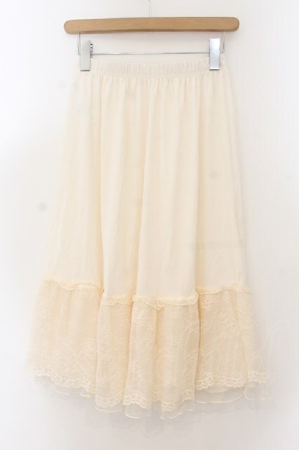 画像3: axes femme / 繊細レースミディ丈ペチスカート M キナリ O-26-01-17-050-AX-SK-OW-OS (3)