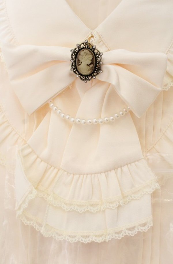 画像2: Amavel / Antique Dollフリルブラウス F アイボリー O-26-01-19-1004-CA-BL-YM-OS (2)