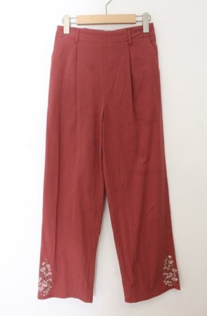 画像: axes femme / 裾刺繍ストレートパンツ F レンガ O-26-01-19-1005-AX-PA-YM-OS