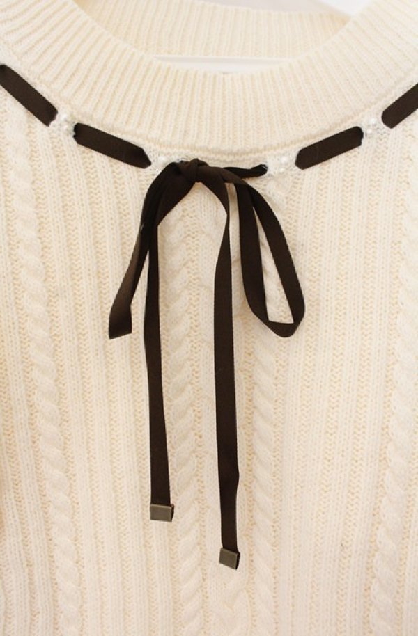 画像2: axes femme / バイカラーフリルニットプルオーバー  アイボリー O-26-01-19-1011-AX-TO-IG-OS (2)