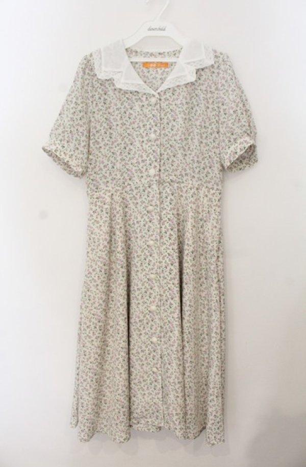 画像1: Fi.n.t / ハンカチ開衿小花柄ワンピース  アイボリー O-26-01-19-1015-CA-OP-IG-OS (1)