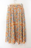 画像2: F&A / マーブルバックル付き水彩フラワースカート  オレンジ O-26-01-19-1016-LO-SK-IG-OS (2)