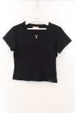画像1: lilLilly / チャーム付きTシャツ F クロ O-26-01-19-017-LO-TO-OW-OS (1)