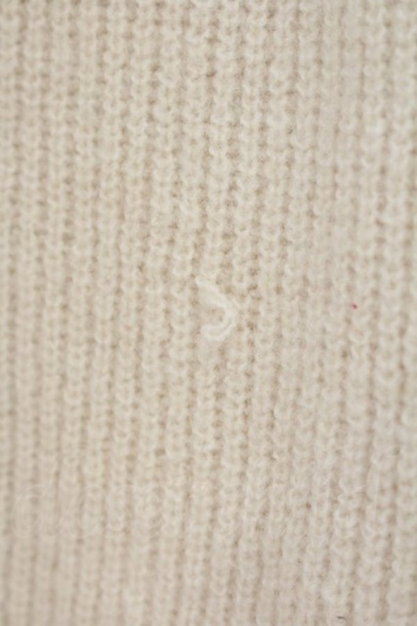 画像2: EAT ME / フェイクファーストラップオフショルダーリブニット F アイボリー O-26-01-19-020-LO-TO-OW-OS (2)