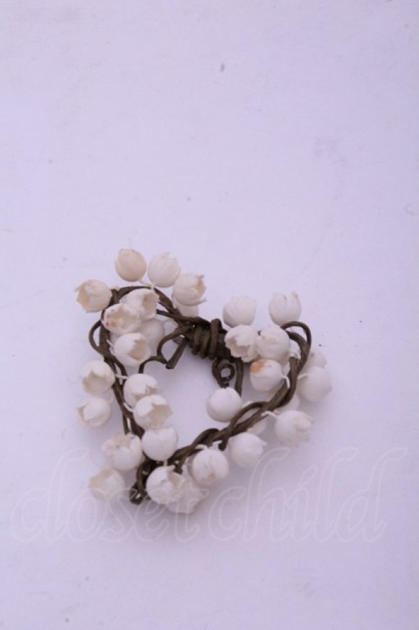 画像1: PINK HOUSE / すずらんハートコサージュ  シロ O-26-01-20-1068-LO-AC-IG-OS (1)