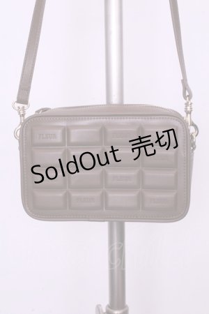 画像: Maison de FLEUR / ショコラショルダーバッグ  ブラウン O-26-01-20-1025-LO-BG-IG-OS