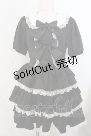 画像: Jamie エーエヌケー / お姫様ジャージワンピース  クロ×シロ O-26-01-20-026-LO-OP-IG-OS