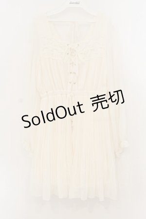 画像: LIZ LISA / シフォンプリーツ長袖ワンピース  オフシロ O-26-01-22-028-LO-OP-IG-OS