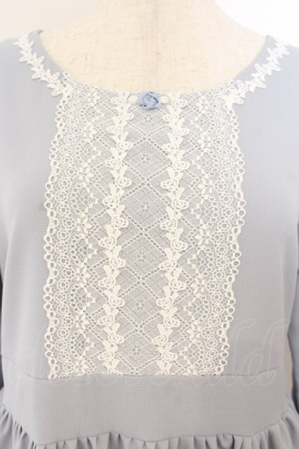 画像2: marcHenTica / カテリーナワンピース (採寸をご確認ください) くすみブルー O-26-01-22-067-LO-OP-OW-OS (2)