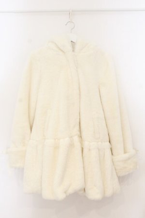 画像: LIZ LISA / フード付きファーコート  オフシロ O-26-01-22-017-LO-CO-IG-OS