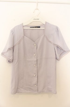 画像: an another angelus / レース使いダイヤ開きブラウス F ラベンダー O-26-01-23-045-CA-BL-OW-ZT188