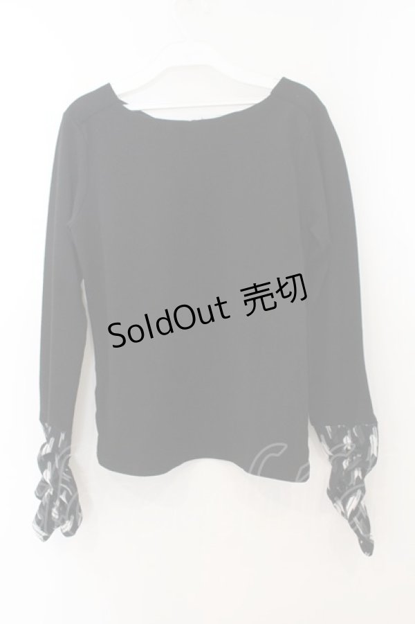 画像4: Qutie Frash / 矢絣クロスカットソー  ブラック O-26-01-24-005-QU-TO-IG-OS (4)