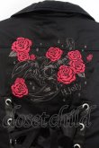 画像4: H jelly / 薔薇刺繍&ドットブルゾン  ブラック×ピンク O-26-01-24-009-HN-TO-IG-OS (4)