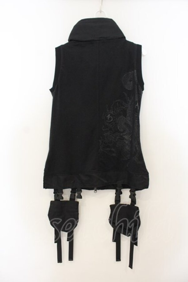 画像4: Qutie Frash / ポーチ付きミリタリーベスト  ブラック O-26-01-24-022-QU-TO-OW-OS (4)